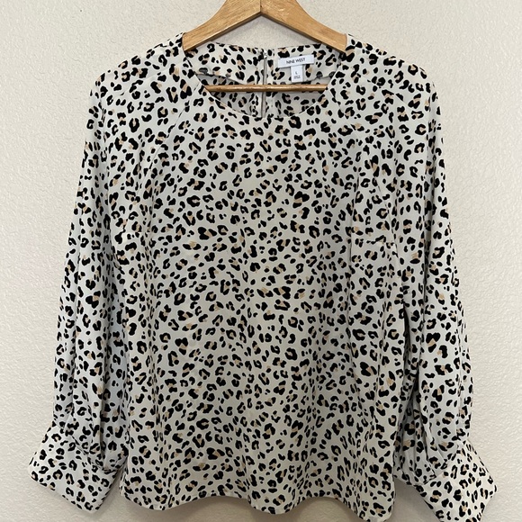 Nine West | Leopard Print Drama Blouse - Picture 5 of 6
